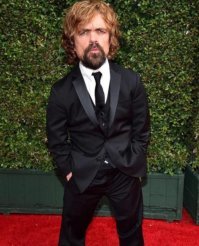 Все предельно просто , видите его лицо? Оно пропорционально росту. А черепную коробку (там, где моск )? Она практически одинакова у всех людей (если, конечно нет водянки), так как одинаков мозг, у великанов она непропорционально маленькая (откуда иначе эти ваши неандерталец, питекантроп ), а у карликов непропорционально большая, часто.

Ну дак вот, точно так же это правило работает и ...