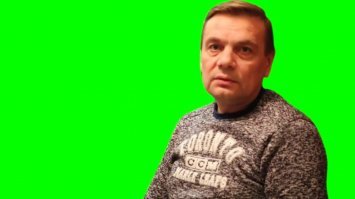 Кадры из «Маски» с Джимом Керри смонтировали так, чтобы фильм стал похож на ужасы