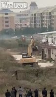Что здесь происходит?