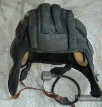 Гарнитура и сам "мобильник"