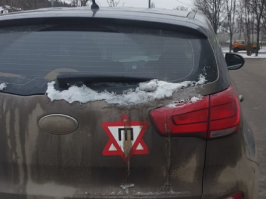 Штрафы за шипованную резину и возврат наклеек "шипы"