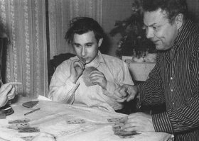 ни на кого не похож? или мне показалось?)