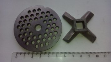 если руки из нужного места то заточить не проблема. да и ножи с решетками всегда продавались 
и сейчас 160 рублей в хозяйственном отделе