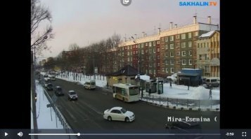 А вы такой же "зрячий" как водитель Тойоты. Специально сброшу два скрина, чтоб можно было отличить желтый от красного.