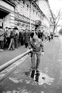 Не только боль, но сочувствие окружающих...