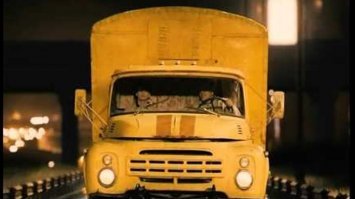 Не ищите здесь смысл. Здесь в основном маразм