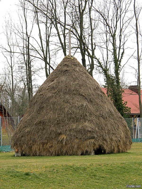 Это не амбар, это - скирда.