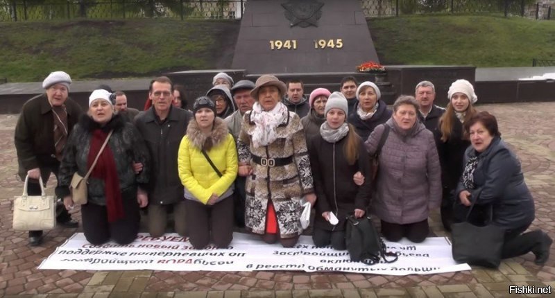 Эти либералы даже митинговать не умеют...ВОТ КАК НАДО