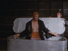 Еще есть ицых с гвоздями - это вообще жесть! Повезет, если приговорят к ицыху без гвоздей...