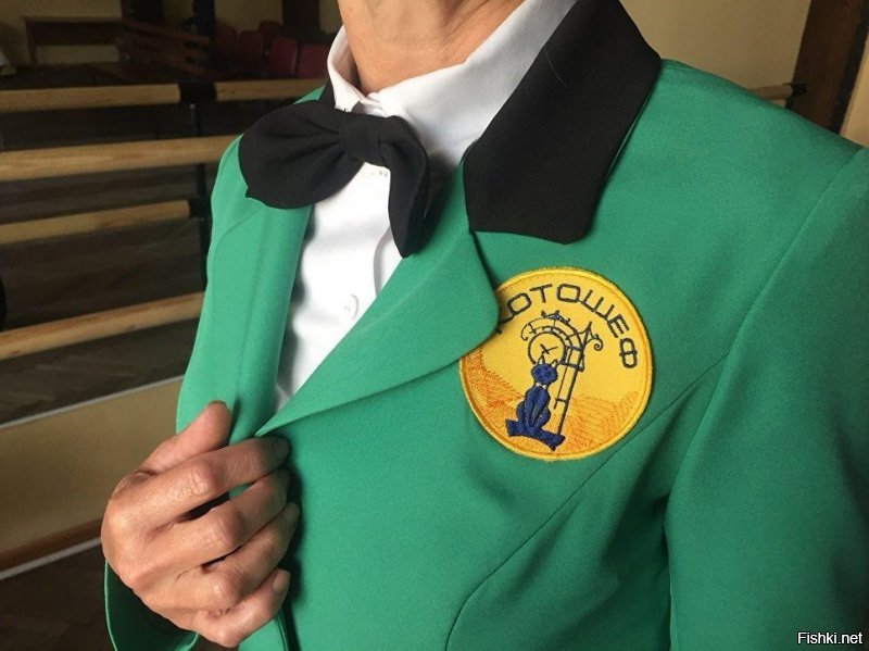 Всё заграница... А у нас в России есть город котов. И чего то тут он даже не упомянут. Но вот теперь знайте, что Зеленоградск-город котов. Есть "Мурариум"- музей кошек. И есть даже свой котошеф!