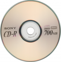 "На СД-диске была фантастическая по тем временам ёмкость-800мгб."