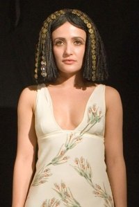 Cleopatra (Lyndsey Marshal)