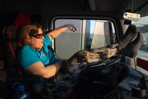 Аж через экран носками завоняло...