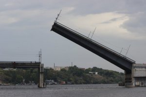 Самый высокий в Европе подъемный мост
