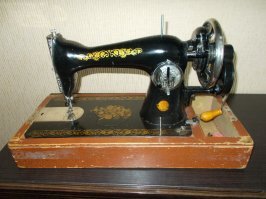 Охота за швейными машинками, или зачем антикварам бабушкин «Зингер»