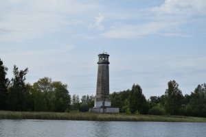 По Каналу имени Москвы