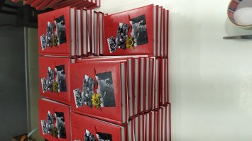 Ага, сегодня всю ночь фотожопил