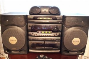 мои родители в 95-96 г такое купили , до сих пор работает ...