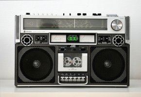 а у меня вот такой всегда был и маяк ещё.