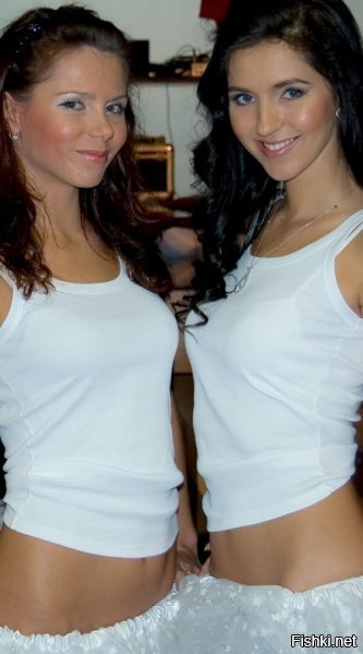 Не поленюсь и пройдусь по всем пунктам, итак:

1. Обе.


2. Левая.



3. Ни одна.



4. Правая



5. Левая



6. Ни одна



7. Левая



8. ни одна



9. Обе.



10. Ни одна.



11. Ни одна.



12. Левая



13. Ни одна



14. Левая.



15. Правая



16. Ни одна



17. Обе



18. Ни одна