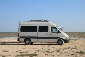 моя Лтшка, купленв в Германии в 2005 с пробегом 140 тк, продана в 2015 с пробегом в 1 210 000 км, ни чего особо не делал. не вижу в миллионе ни чего особого