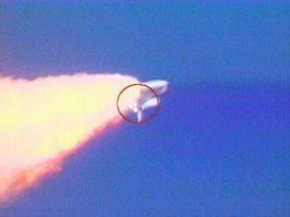 Буран не летал, он летел... один раз. А летали, как раз, шаттлы.
--------------------------
Пока не долетались: