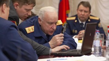 У главы СК отдолжила. Стабильность, процветание и средник класс пытаются разглядеть