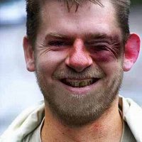 А вот этот паренек 2 апреля...