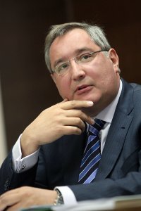 Настоящий клоун не всегда носит клоунский наряд