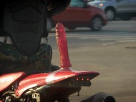 Девушки и велосипеды