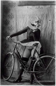 100 лет назад это уже было баяном