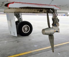 Ну да. А вот аварийный ветряк на большом самолёте, в случае отказа всего.