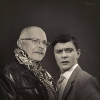 Презрительный взгляд пронёс сквозь года
