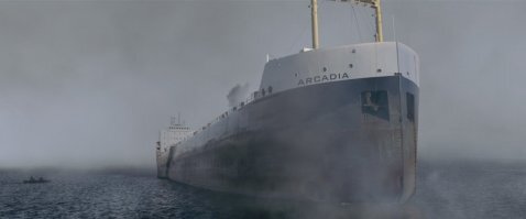 Говорит «Аркадия». Мы выходим в эфир на аварийных частотах. Здесь нет инфекции! 
Повторяю, здесь нет инфекции! У нас вас ждёт безопасность и защита, еда и кров! 
Если вы нас слышите – мы вам поможем! Надежда ещё есть!