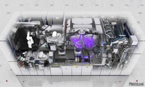 Сотрудники НГТУ наладили выпуск учебно-производственного комплекса для печатного монтажа микросхем
