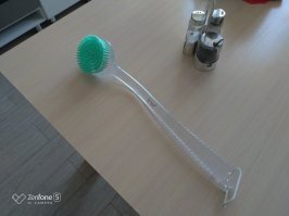 Какая-то щетка Zinger. Для чего?