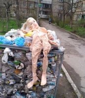 - Я себя не на помойке нашла..
- Зато я тебя там нашел!