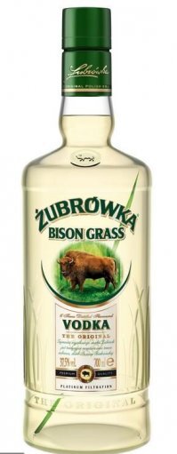 Как алкоголик со стажем, поделюсь своим опытом. 

Кроме брендов, цены и прочего немаловажно, где ты её покупаешь. Лет 10 назад "Русский стандарт" в России и эта же марка в Латвии - это просто день и ночь. С "Пятью озёрами" - такая же фигня: нарваться на левак очень просто. Я уж не знаю, кто в Латвии этим занимается и кто крышует, но сравнивали много раз и заметили, что зависит от распространителя. Если видели на этикетке Mono Group - 100% левак и утром будет очень хреново (речь именно о Латвии).

Из нормальных нам без утренних тяжёлых последствий зашла "Царская" и, как ни странно (в плане цены), "Байкал". Очень мягкие, нет опьянения до беспямятства, утром голова и тело способны работать. Лично мне по вкусу очень нравится польская Zubrovka Bison Grass с травинкой в бутылке - там тоже несколько производителей, берём именно эту зубровку. Утром после неё по-разному бывает, но она просто вкусная :) 

Сейчас от водки решили отдохнуть, перешли на виски - Ballantines, Bushmills, иногда Monkey Shoulder. В сравнении с водкой эффект от виски другой. Не знаю, как объяснить - бывает, уже выпили много, а все в один голос говорят, что трезвые :) Справедливости ради стоит заметить, что с виски на левак тоже можно нарваться - утром во рту словно котики нагадили и водой отпиться не можешь. При качественном продукте этих побочных эффектов не наблюдаю. 

Очень порадовала фраза: "При малейших сомнениях в качестве водки требуйте у продавцов оригинал сертификата". Не знаю, как где, но у нас в алкомаркетах такая проходимость, что тебя при таком вопросе просто пошлют: не хочешь - не бери, чеши в другой магазин. Никто никаких сертификатов доставать и предъявлять не будет. Может ошибаюсь, но проверять не хочу.