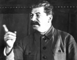 Расстрелять всех н.а.х.у.й!
