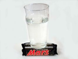 Они же опубликовали снимок воды на марсе