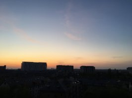 Небо над Брюсселем , 3 км до аэропорта , 1 км до штаба нато