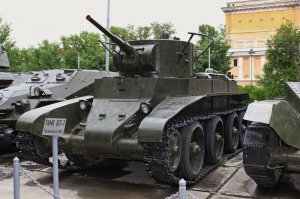 Ведь вы же не знали что эти "смешные" танки БТ-7 прошли всю войну и даже громили в августе 1945 Квантунскую армию?