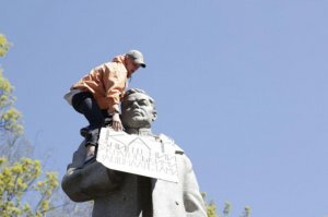 Ну и на закусь твои патриоты.