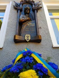 Ну и на закусь твои патриоты.