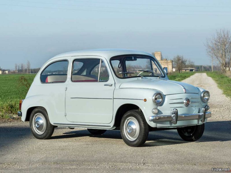 Fiat 600 (Сейченто)
Ещё был похожий SEAT 800, выпускался по лицухе Фиата.