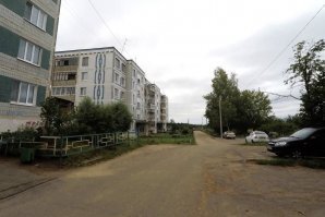 Да вы что? Вот пару тройку мест которые не претендуют на центр цивилизации. Бирюсинск. Город в иркутской области. Население порядка 20000. Ожерелье. ПГТ ещё в Московской области. Шабурново. Вообще деревня на краю Московской области. А крупные города сейчас вообще выглядят замечательно. А вы то? Вы же совсем в "дальнем" замкадье живёте? Накидайте фоток ваших мест?)))