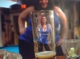 "Казаться, а не быть": фотошоп-провалы девушек из Instagram