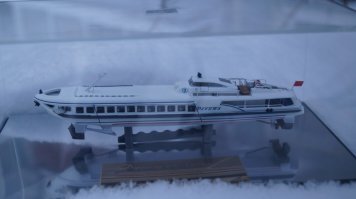 Молодцы. Жалко что практически убили старый флот. Батя водил Ракету, потом Полесье. Вот подарок точил ему на юбилей