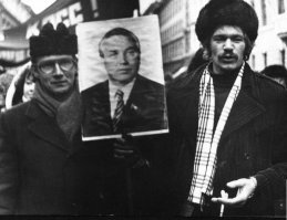 Меня заставили на демонстрации нести портрет Г.В.Романова.
По Халтурина Г. В. уже тёрся носом об асфальт 
Как в милицию не забрали - ума не приложу.