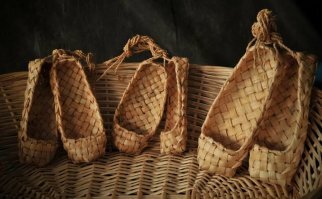 воронихер-урал, а по лаптям мы на каком месте? Позитивный ты наш..